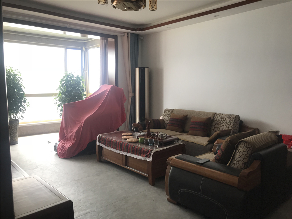 <a href='www.diru.org' target='_blank'><u>仁晟裝飾</u></a>金夢海灣一號工地實景
