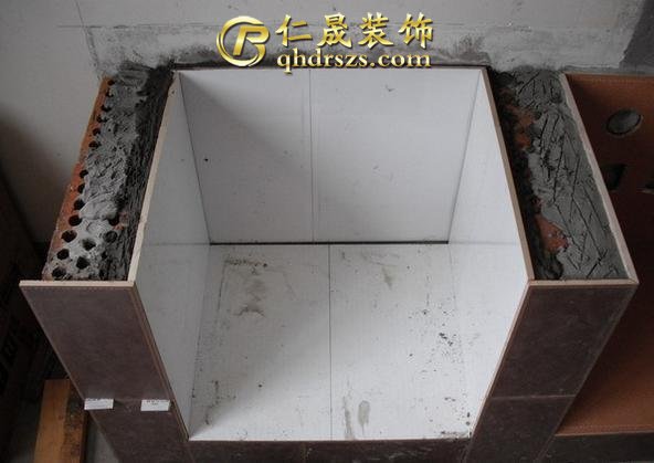 福州劉先生裝修為省錢，親身砌電視柜，包涵我笑出拖拉機般的聲響